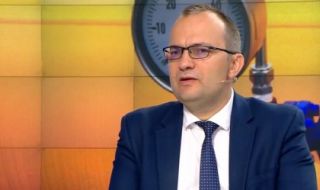 Мартин Димитров: Ако кабинетът "Донев" беше потърсил Турция или Гърция, слотове на добри цени са щели да се намерят 