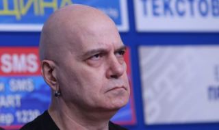 БНТ и БТВ отричат обвиненията на Слави Трифонов  по скандала с Илчовски