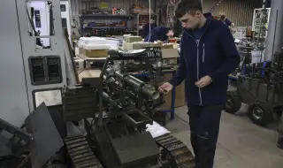 Германия успешно тества бойни рояци от дронове с изкуствен интелект