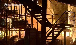 Двама загинали и шестима ранени при руския ракетен удар по Днепър