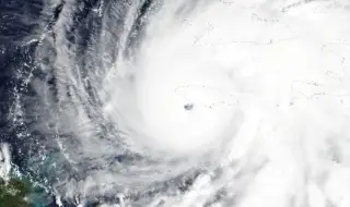 След "посещението" в Ямайка: Куба очаква урагана "Мелиса", стихията все още е смъртоносна