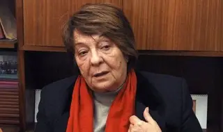 In Memoriam: За Мая Вапцарова...