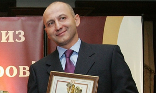 Момчил Андреев напуска “Райфайзенбанк”