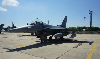 Важна новина за американски F-16 в авиобазата Граф Игнатиево