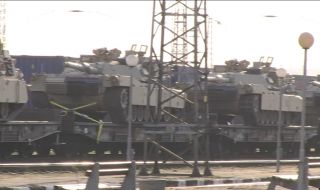 Американски танкове на гарата в Русе ВИДЕО