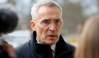 Столтенберг насочи фокуса към поддръжката на оръжията за Украйна