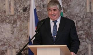 Изгонените руски дипломати напуснаха България