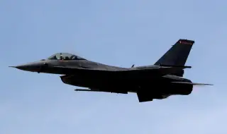 САЩ убедиха Великобритания да не протестира срещу сделката с F-16