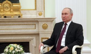 Newsweek: С надежда Путин следи изборите в България