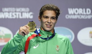 Още един медал за България! Тайбе Юсеин спечели бронз на Олимпиадата