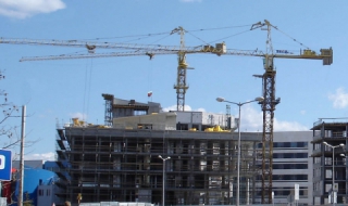 Разрешителните за строеж с 10.6% спад