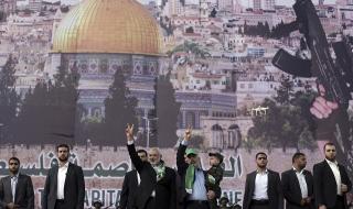 &quot;Хамас&quot; на кръстопът навръх рождения си ден (СНИМКИ)