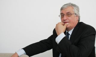 Иван Нейков: Не може силна икономика с ниски заплати