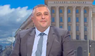 Зам.-министър Димитър Недялков: Не във всички пощи ще се обменят левове за евро, а само там, където няма банки