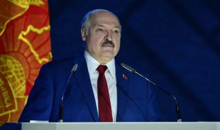 Лукашенко не се плаши от пропагандата, а я овладява