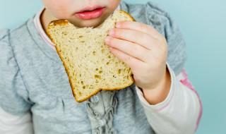 Експеримент с хляб уплаши ученици (СНИМКА)