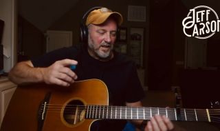 Mузикантът Джеф Карсън издъхна на 58 години