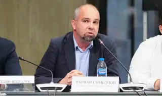 Първан Симеонов: Борисов вижда, че Пеевски настъпва и няма много ходове
