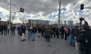 Протестиращи блокираха моста "Чавдар" заради реформата с паркирането