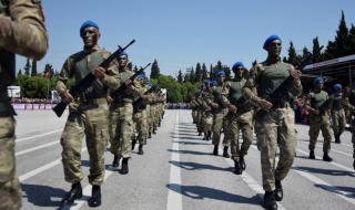 Турция увеличава войската си в Кипър