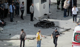 Турски военни бяха убити при атака на ПКК