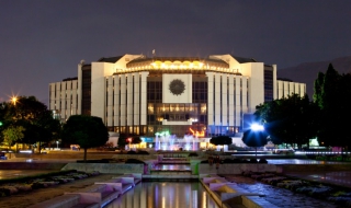 Тенорът Бойко Цветанов събира музикалния елит в НДК