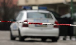 Мъж простреля двама в Пловдив от автомобил