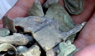 Трима иманяри са задържани в София