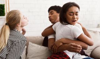 4 причини да не започвате връзка с женен мъж
