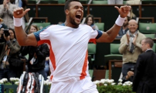 Бердих и Цонга играят финал в Марсилия