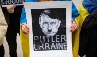 Путин прави същото, което Хитлер през 1945 г. Това е чудесна новина за Украйна