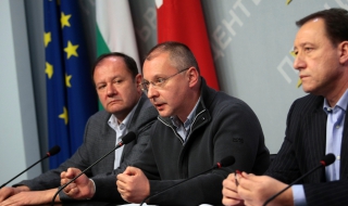 Станишев: Борисов готов на всичко да остане на власт