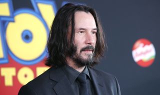 Учени кръстиха вещество с противогъбични свойства на Киану Рийвс