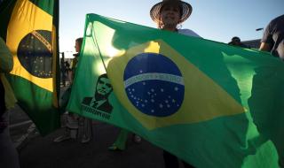 Върховен съдия: Бразилия да не крие данните за COVID-19