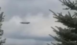 Гигантско НЛО летя в небето край Ню Йорк (ВИДЕО)