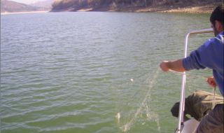 Рибари откриха удавник в язовир "Студен кладенец"