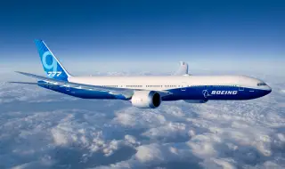 Boeing спря тестовете на самолетите 777X 