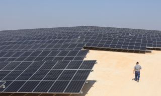 Полша търси соларни панели на всеки покрив