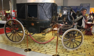 Снимката от нас – заглавието от вас