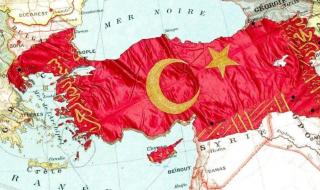 Депутат на Ердоган показа карта на Турция, в която е и половин България