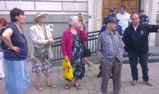 Фандъкова: Няма да забранявам протести