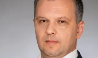 Правосъдният министър: Сарафов да прояви чест и да се оттегли от съдебната система