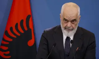 Еди Рама обсъди инвестиционни идеи с Иванка Тръмп във Вльора