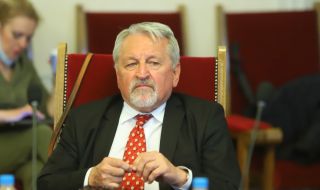 Хиновски: Някой в България има интерес да зависим от "Газпром“