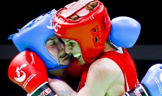 Галина Иванова се окичи с титлата в категория "петел"