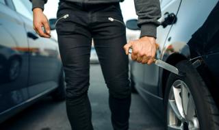 Нов вид свалка с пукане на гуми