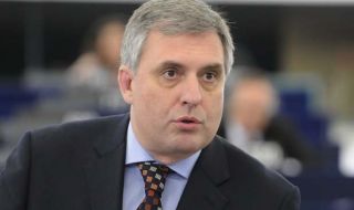 Калфин: Бюджетът не трябва да е политика само за една година