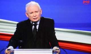 Качински отново оглави управляващите в Полша