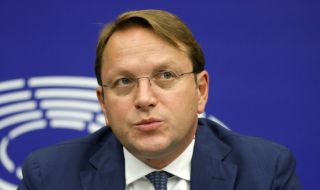 Еврокомисарят по разширяването идва в България