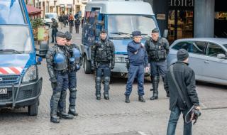 Френската полиция изпрати допълнителни сили в Кале